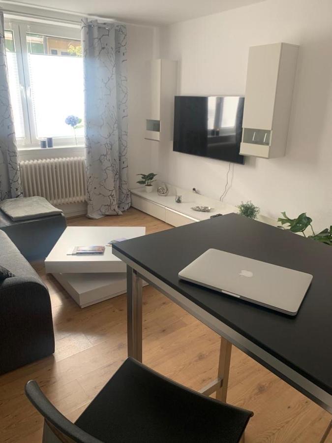 Grosse Moderne Ferienwohnung, Zentrale Ruhige Lage Kassel Esterno foto